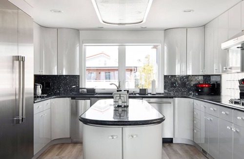 Hollywood Beach House | Spend the Holidays with us at Crystal Palace a Luxury Coastline Home!