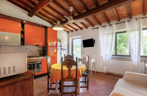 San Donato in Fronzano Apartment | Stalla – Rustic Apartment with Terrace and Private Garden