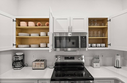 Crystal Cove House | Stay in Orlando & receive your exclusive surprise gift!