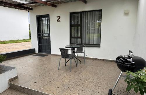 Magaliesberg Apartment | Steenkoppies Estate semi self catering unit 2