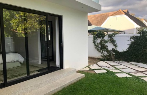 Die Boord Apartment | Stellenbosch - Winelands Living Solar
