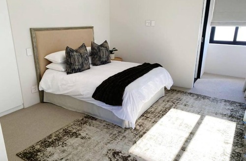Die Boord Apartment | Stellenbosch - Winelands Living Solar
