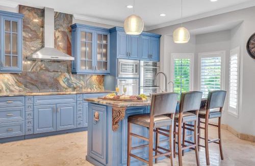 Birch Park Finger Streets House | Steps from the Beach Heated Pool Seaside Key