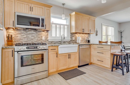 Lake City House | Steps to Lake Pepin, Beach! Charming Home w/Patio
