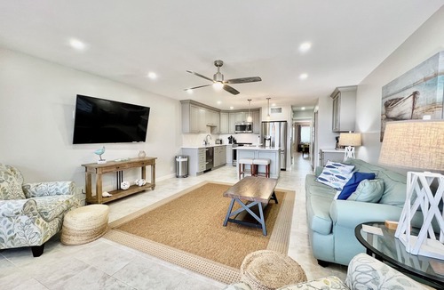 Red Hook Condo | STEPS TO SAND! Sapphire Beach bliss: Renovated 2 bed 2.5 bath at Crystal Cove