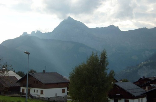 Crest-Voland Apartment | Studio 4 ppl, near village center and slopes, parking