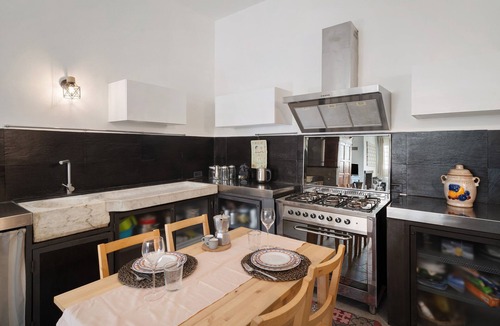 Cisano sul Neva Apartment | Studio Apartment 'Da Linda' with Mountain View and Wi-Fi