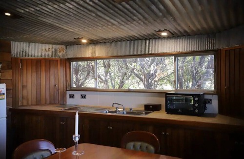 Meringo Apartment | studio apartment close to the ocean and countryside, Takeover Target room