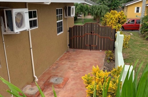 Mammee Bay Apartment | Studio Bungalow - Pool & Tennis Courts