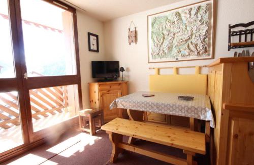Vallandry Apartment | Studio cabine 4 pers à Vallandry, proche pistes et commerces - FR-1-411-268