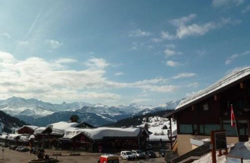Les Saisies Apartment | Studio cabine Les Saisies, 4 personnes, central avec balcon - FR-1-594-192