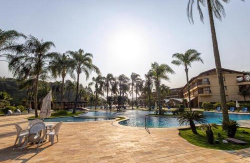 Pontal Apartment | Studio Costa Bella em Angra - Condomínio Completo com Piscina, Bar Molhado e Acesso à Marina