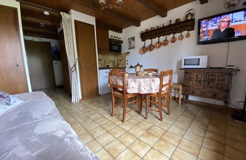 Crest-Voland Apartment | Studio for 4 in Village Center, Near Shops and Slopes