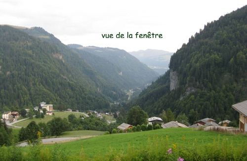 La Giettaz Apartment | Studio in chalet, nice view, quiet, Col des Aravis