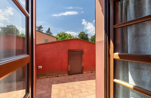 Montopoli in Val d'Arno Apartment | Studio 'Numero 5' with Shared Garden, Balcony and Air Conditioning