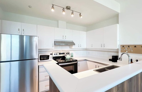 Downtown Vancouver Condo | Stunning 1-Bedroom Condo in the Heart of Vancouver