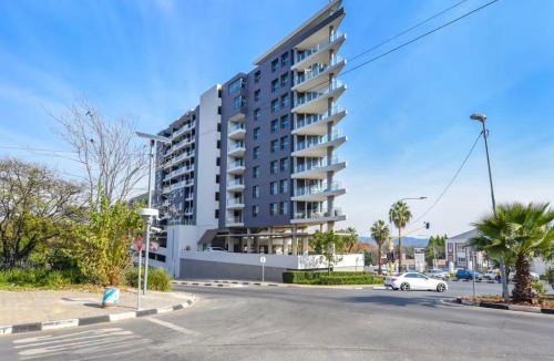 Greater Johannesburg Metropolitan Area Apartment | Stunning 2 Bedroom Apartment in Rosebank