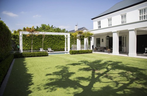 Bishopscourt House | Stunning 3 bedroom Claremont home