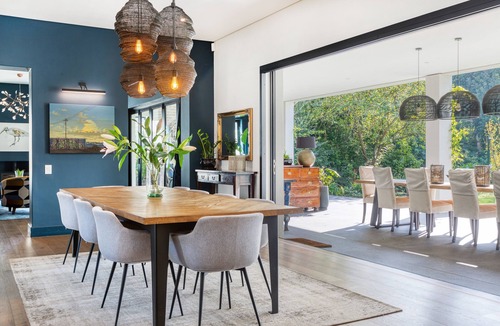 Alphen House | Stunning 5 bedroom Constantia family home