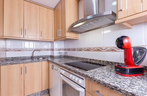 Benalmadena Apartment | Stunning apartment in Benalmádena with WiFi