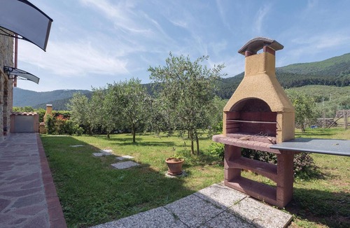 Buti Apartment | Stunning apartment in Buti (PI) with swimming pool