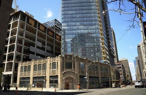 Bay Cloverhill Apartment | Stunning condo with fantastic view of the city!