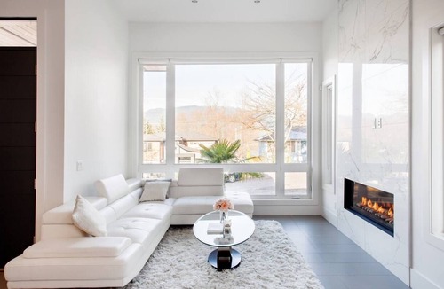 Burnaby House | Stunning Contemporary Home with Beautiful Ocean and Mountain Views!