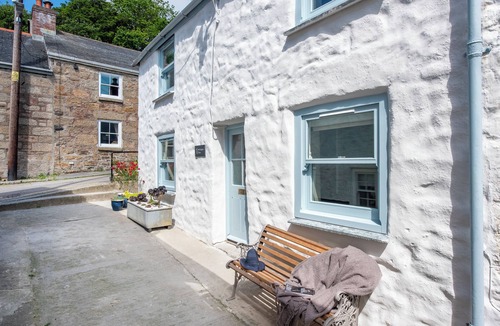 Mousehole Cottage | Stunning Cottage by Mousehole Harbour - with Courtyard. Steps to the Beach!