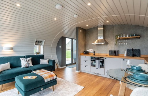 Chipping Norton Cabin | Stunning Eco-Retreat Pods in Old Chalford