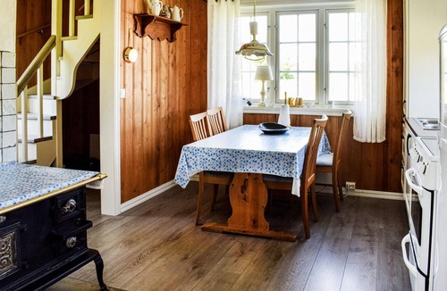 Kongsvinger House | Stunning home in Austmarka with lake view