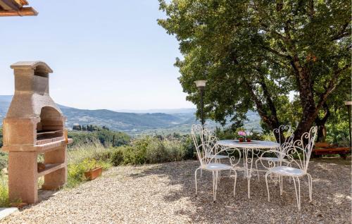 Montebonello House | Stunning Home In Case Lori