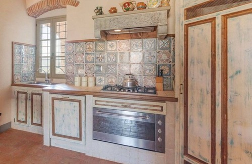 Badia Agnano Villa | Stunning private villa with A/C, internet, private pool, patio, pets allowed and panoramic view