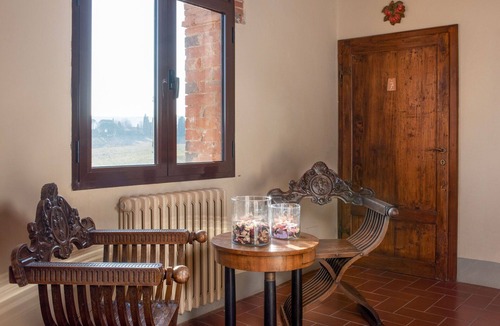 Bucine Villa | Stunning private villa for 24 people with private pool, A/C, WIFI, TV, patio and panoramic view