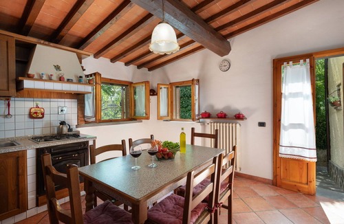 Dicomano Villa | Stunning private villa for 8 people with WIFI, private pool, hot tub, TV and panoramic view