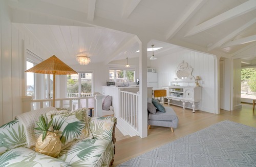 Ventura Cottage | Stunning Ventura Cottage w/Deck + Ocean View!