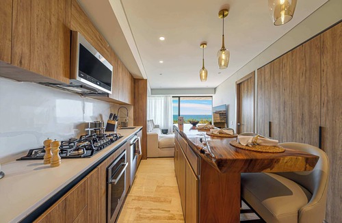 Zona Hotelera Condo | Stunning Views from Punto Nima by The Agency Baja