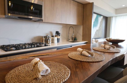 Zona Hotelera Condo | Stunning Views from Punto Nima by The Agency Baja