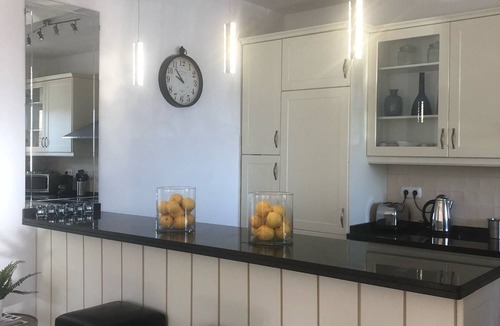 Competa Villa | Stunning villa 3 beds 2 bathrooms, sea and Mountain View’s, AIRCON & WIFI .