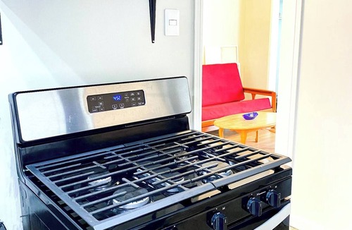 Downtown Apartment | Stylish 1-Bed Opposite Queen’s Park Savannah