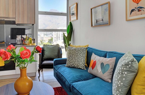 Bo'Kaap Apartment | Stylish 2-bedroom apartment with WiFi, AC in fantastic Cape Town