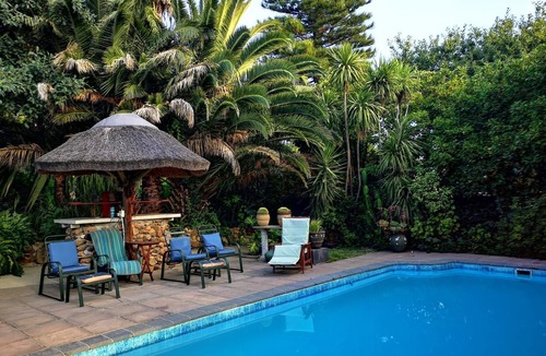 Trawal Villa | Stylish & luxurious villa in Stellenbosch.