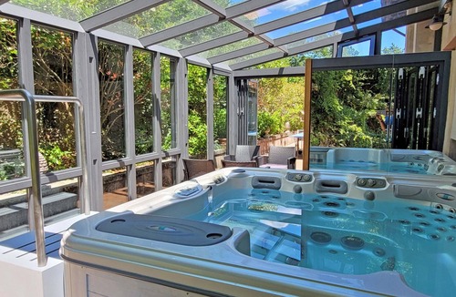 Saturnana Villa | Stylish Villa (6 or 8 bedrooms) with Private Pool, 40 minutes from Florence