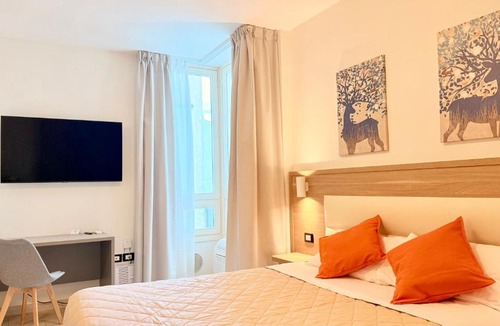 Prato Apartment | Suite Gabriella