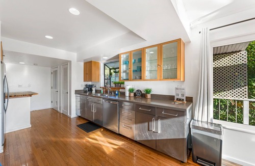 Summerland House | Summerland Surf Shack | The Chosen Collection