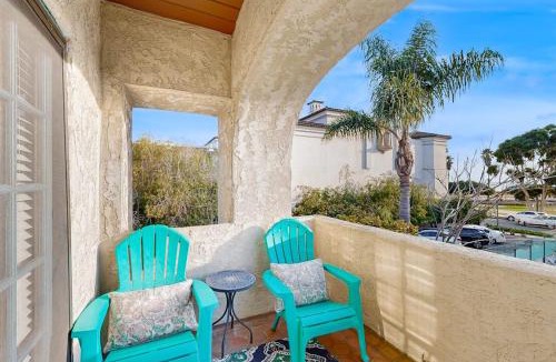 East Beach House | Sunny's Santa Barbara Beach House