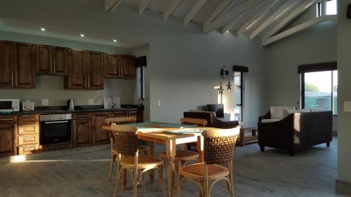 Port Nolloth Ski Chalet | Sunset Lagoon