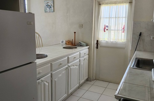 Porters House | Sunset Nook: Cozy one bedroom apartment