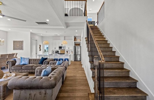 Red Fish Cove House | Sunset Point- Cozy beach home/short drive to beach