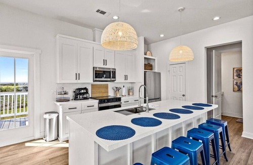 Red Fish Cove House | Sunset Point- Cozy beach home/short drive to beach