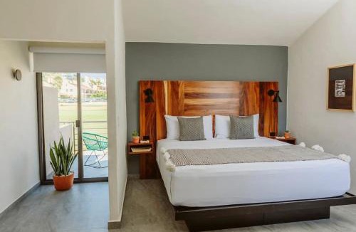 Campo de Golf Fonatur Hotel | Super Master Suite Room in Exclusive Boutique Hotel